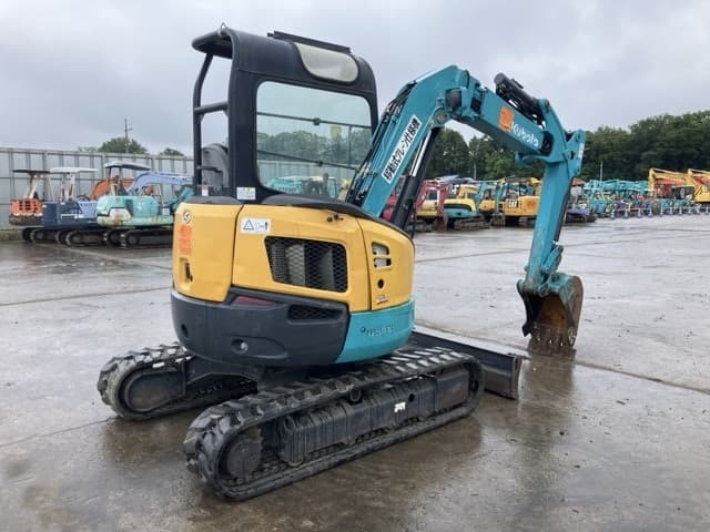 MINI EXCAVATOR — Auction (lot 8451-514)