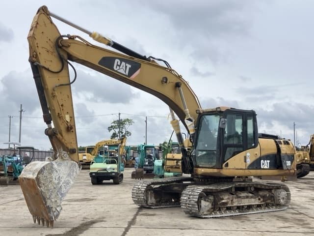 EXCAVATOR — Auction (lot 8451-519)