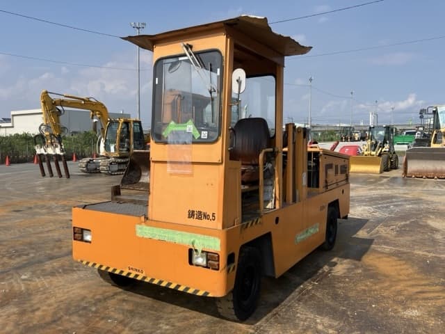 Forklift — Auction (lot 8451-52002)