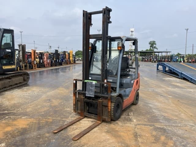 Forklift — Auction (lot 8451-52005)