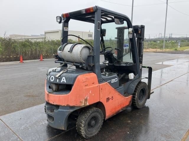 Forklift — Auction (lot 8451-52007)