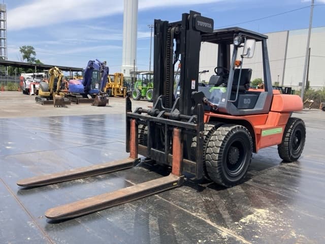 Forklift — Auction (lot 8451-52015)