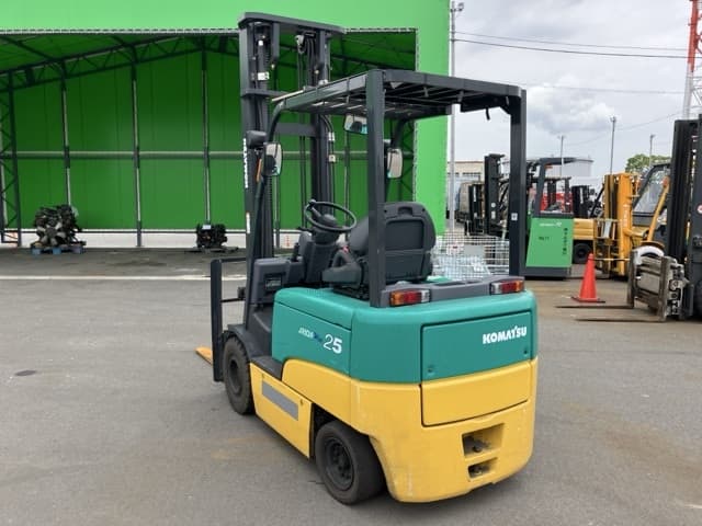 Battery Forklift — Auction (lot 8451-52017)