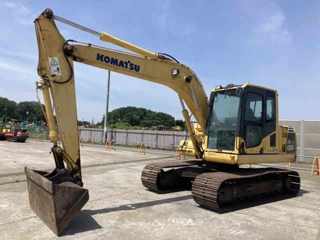 EXCAVATOR — Auction (lot 8451-523)