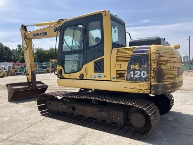 EXCAVATOR — Auction (lot 8451-523)