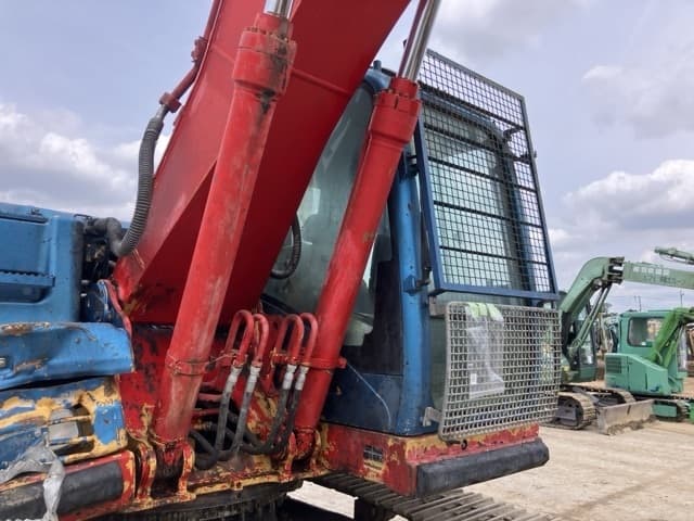 EXCAVATOR — Auction (lot 8451-525)