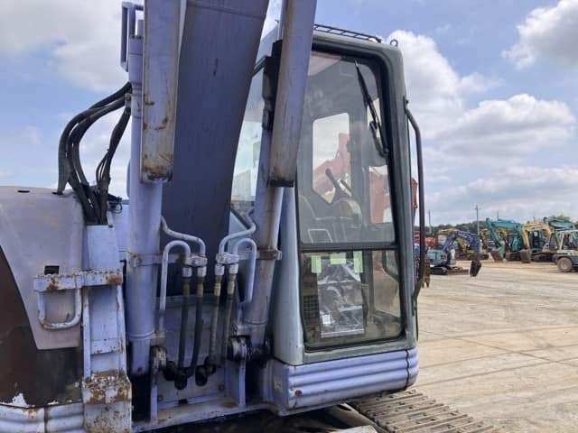 EXCAVATOR — Auction (lot 8451-526)
