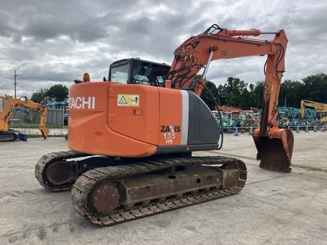 EXCAVATOR — Auction (lot 8451-527)