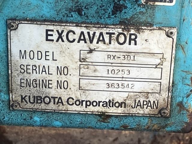 MINI EXCAVATOR — Auction (lot 8451-530)