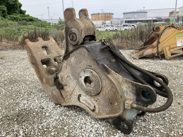 Crusher — Auction (lot 8451-53003)