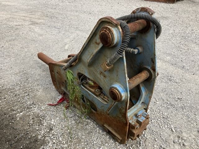 Breaker — Auction (lot 8451-53014)
