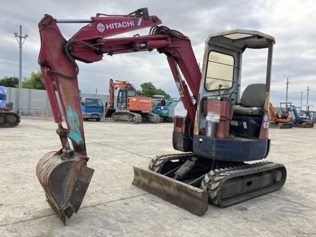 MINI EXCAVATOR — Auction (lot 8451-531)