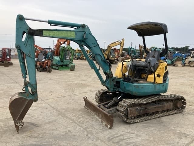 MINI EXCAVATOR — Auction (lot 8451-533)