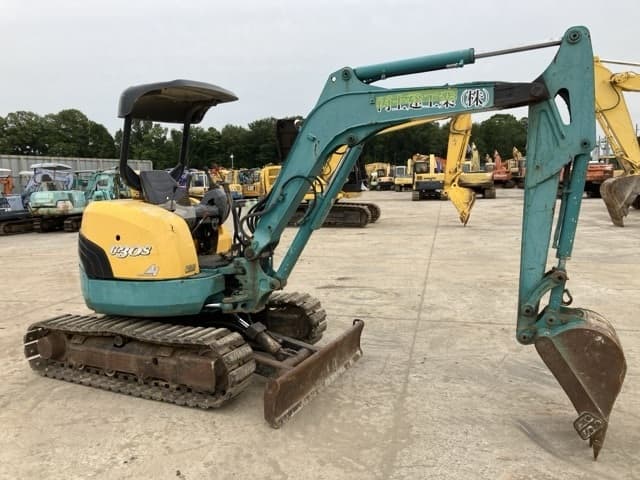 MINI EXCAVATOR — Auction (lot 8451-533)