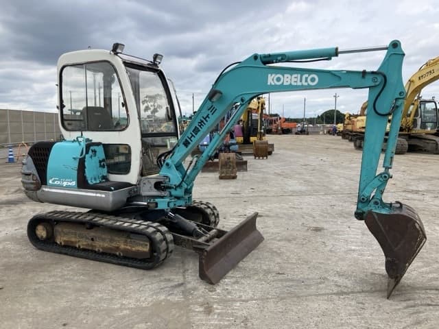 MINI EXCAVATOR — Auction (lot 8451-540)