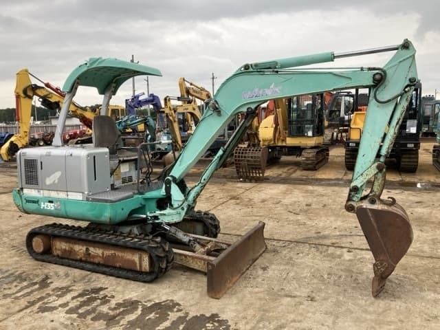 MINI EXCAVATOR — Auction (lot 8451-542)