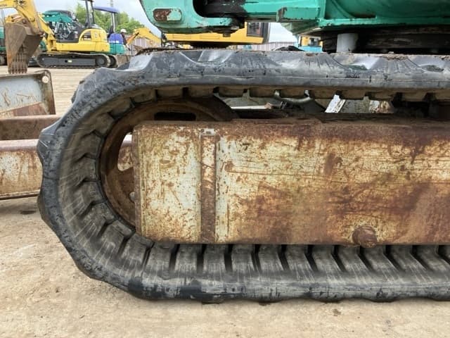 MINI EXCAVATOR — Auction (lot 8451-542)