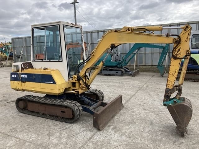 MINI EXCAVATOR — Auction (lot 8451-543)