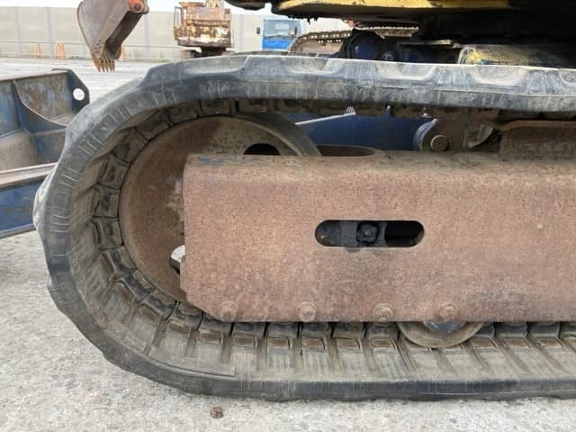 MINI EXCAVATOR — Auction (lot 8451-543)