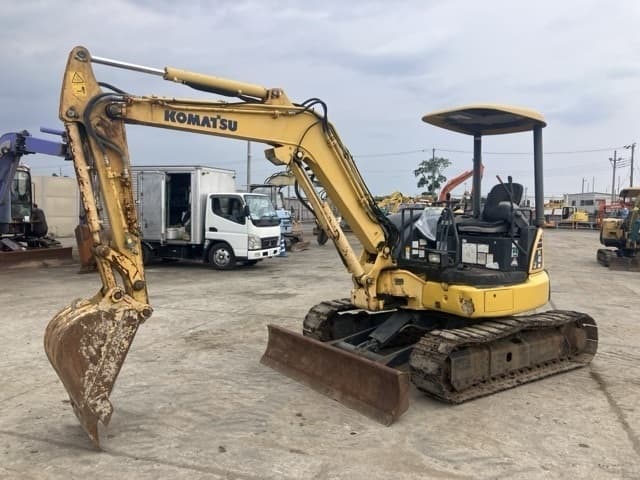 MINI EXCAVATOR — Auction (lot 8451-545)