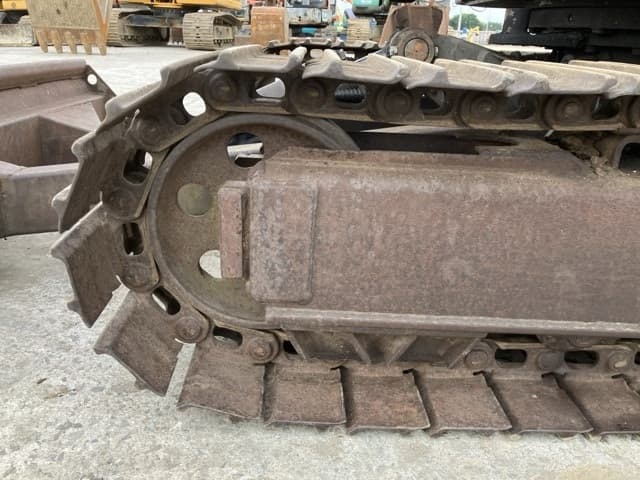 MINI EXCAVATOR — Auction (lot 8451-547)