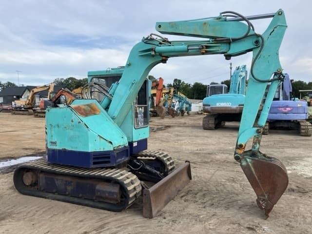 MINI EXCAVATOR — Auction (lot 8451-549)