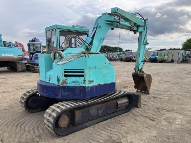 MINI EXCAVATOR — Auction (lot 8451-549)