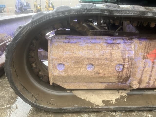 MINI EXCAVATOR — Auction (lot 8451-550)