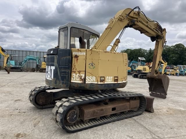 EXCAVATOR — Auction (lot 8451-551)