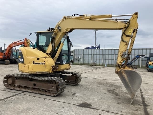 EXCAVATOR — Auction (lot 8451-554)