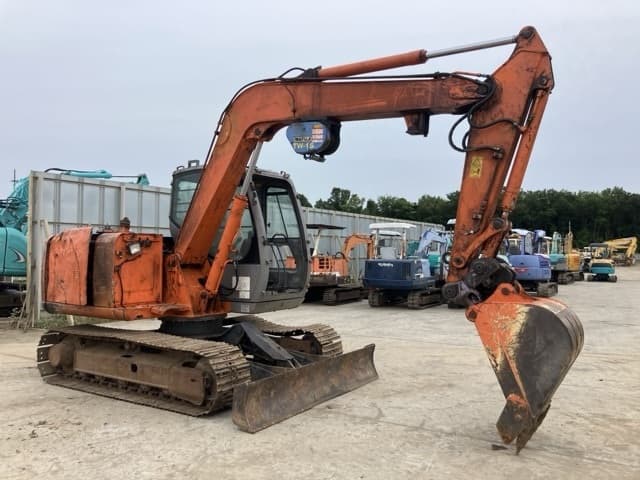 EXCAVATOR — Auction (lot 8451-558)