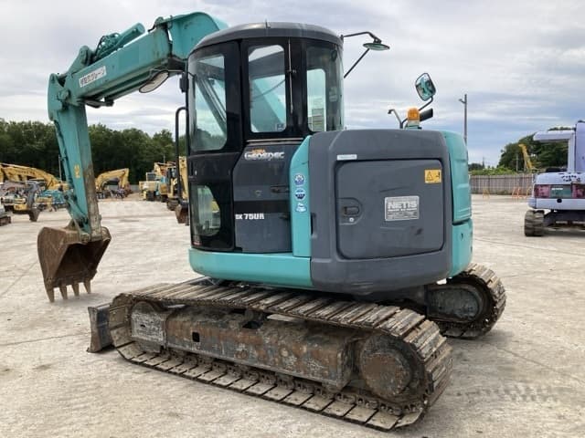 EXCAVATOR — Auction (lot 8451-559)