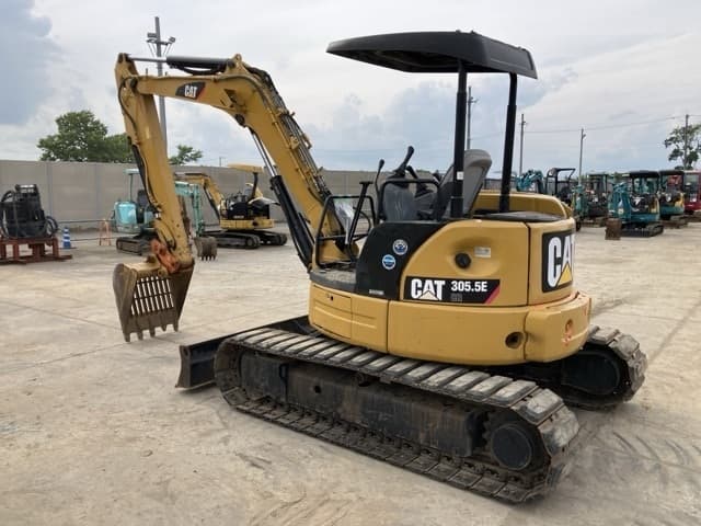 MINI EXCAVATOR — Auction (lot 8451-561)