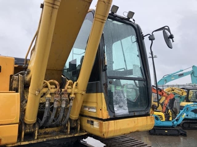 EXCAVATOR — Auction (lot 8451-563)