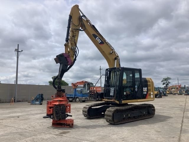 EXCAVATOR — Auction (lot 8451-565)