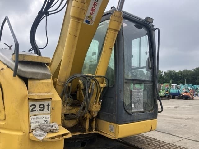 EXCAVATOR — Auction (lot 8451-567)