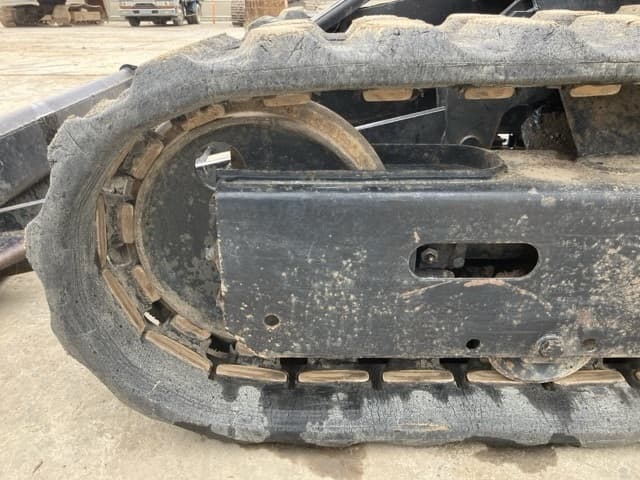 MINI EXCAVATOR — Auction (lot 8451-570)
