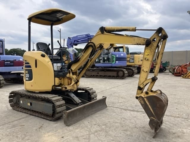 MINI EXCAVATOR — Auction (lot 8451-572)