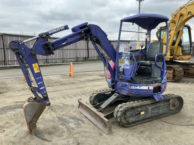 MINI EXCAVATOR — Auction (lot 8451-573)