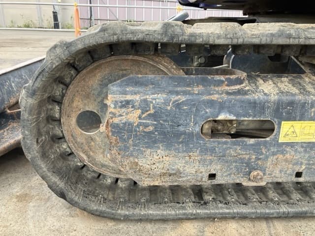 MINI EXCAVATOR — Auction (lot 8451-573)