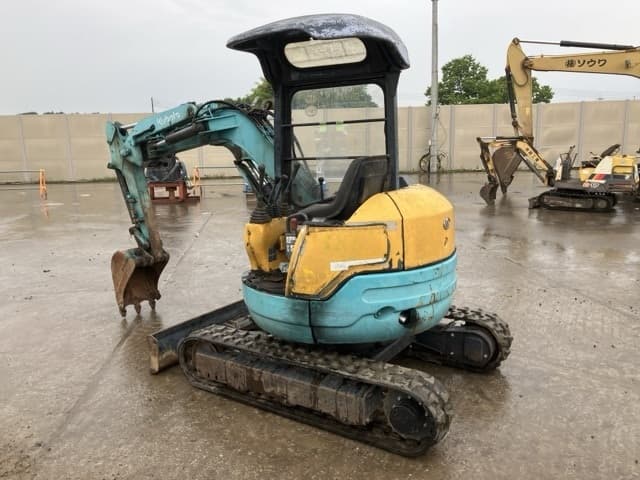 MINI EXCAVATOR — Auction (lot 8451-574)