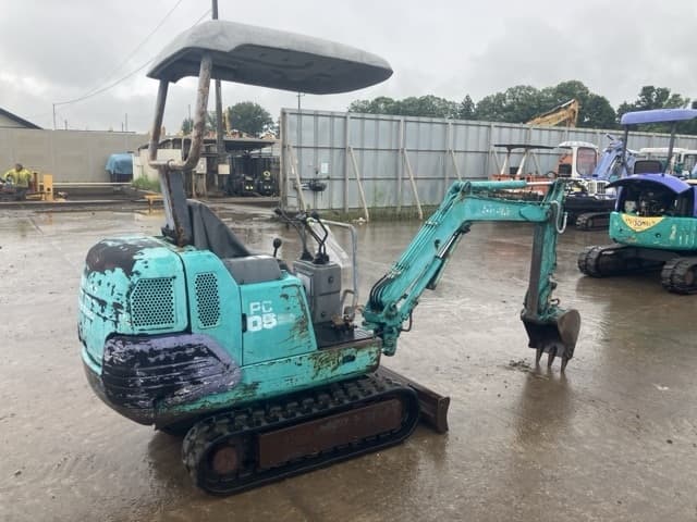 MINI EXCAVATOR — Auction (lot 8451-575)