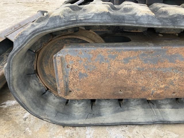 MINI EXCAVATOR — Auction (lot 8451-577)