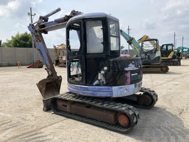 MINI EXCAVATOR — Auction (lot 8451-58)