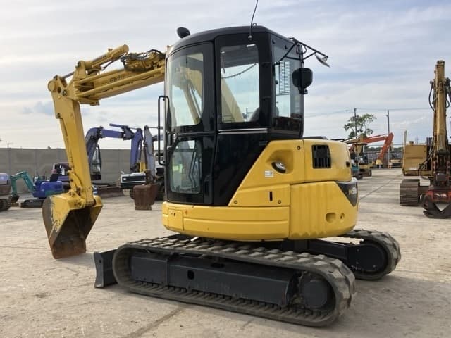 MINI EXCAVATOR — Auction (lot 8451-582)