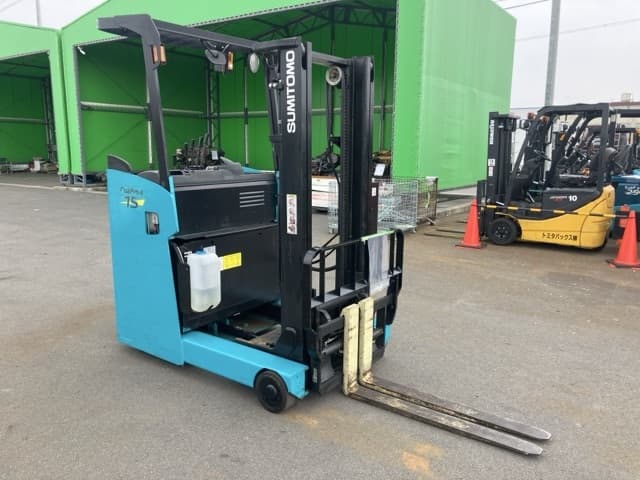 Reach Forklift — Auction (lot 8451-59001)
