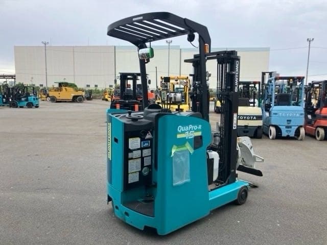 Reach Forklift — Auction (lot 8451-59003)