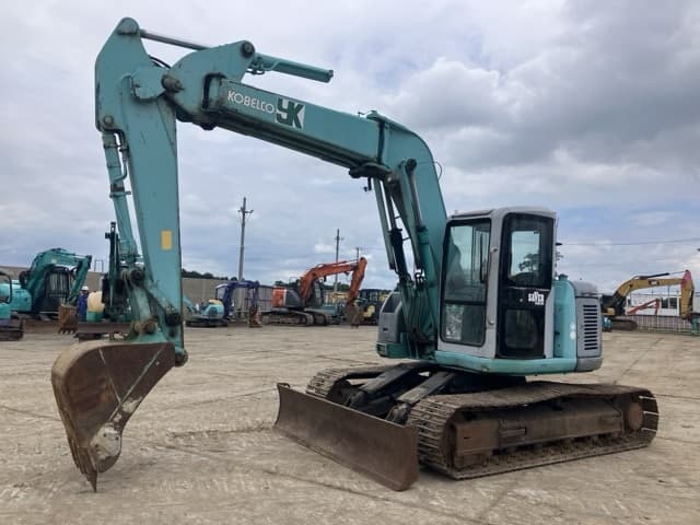 EXCAVATOR — Auction (lot 8451-68)