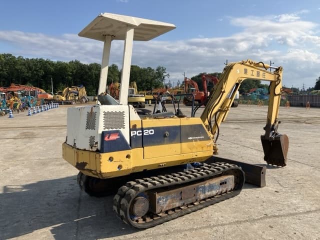 MINI EXCAVATOR — Auction (lot 8451-70)