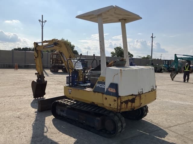 MINI EXCAVATOR — Auction (lot 8451-70)